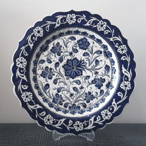 Turkish Hand Painted Ceramic Pottery Handmade Decorative Plate Serving Plate 30,5 cm Wall Decor
