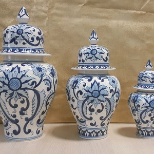 Handmade Ceramic Ginger Jar Set, Chinoiserie Set, Bleu Blanc Ginger Jar set