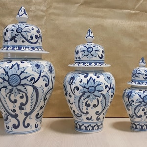 Handmade Ceramic Ginger Jar Set, Chinoiserie Set, Bleu Blanc Ginger Jar set