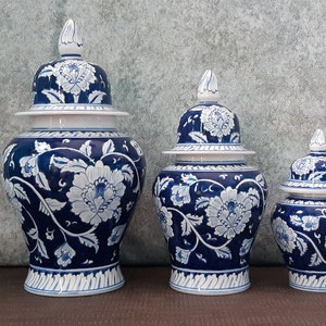 Handmade Ceramic Ginger Jar Set, Chinoiserie Set, Bleu Blanc Ginger Jar set image 4