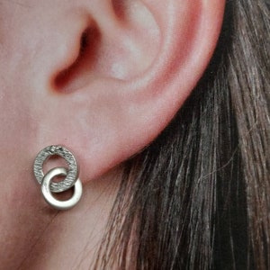 White gold circle in circle ear stud, Tiny rings ear studs, Geometrical earrings, Minimalist earrings, Rhodium  plated gift earrings, ME13