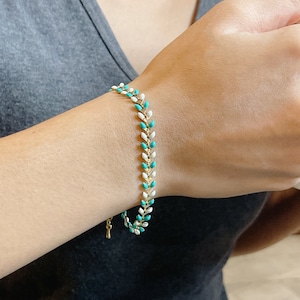 Gold white and green leaves bracelet, Laurel wreath link bracelet, Gold plated, Bracelets for bridesmaids, Elegant simple bracelet, MB62