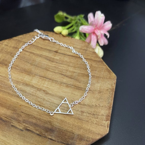 White Gold Triangle Chain Bracelet, Delicate Wrist Chain 