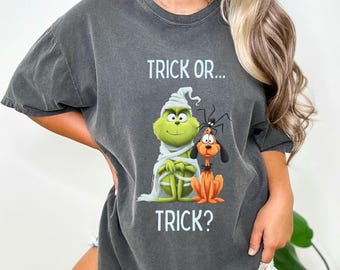 Halloween Grinch Unisex Tee, Costume Trick or Treat Shirt, Funny Movie Fan Gift, Scary Movie Night T-shirt, Spooky Grinch Graphic Top