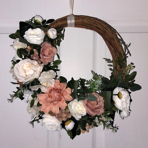 Small Mixed Roses Wreath