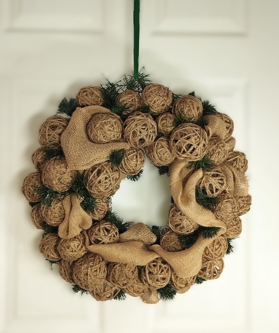 18" Burlap Twine Wreath
