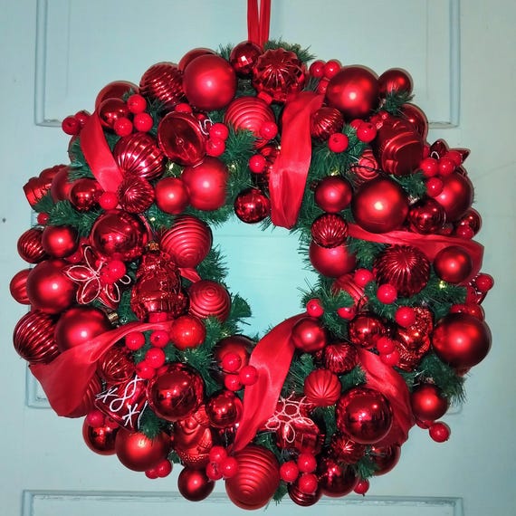 Chunky Red Wreath