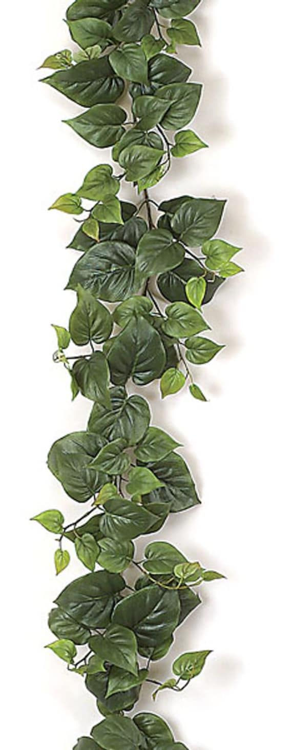 9 Foot Philodendron Garland