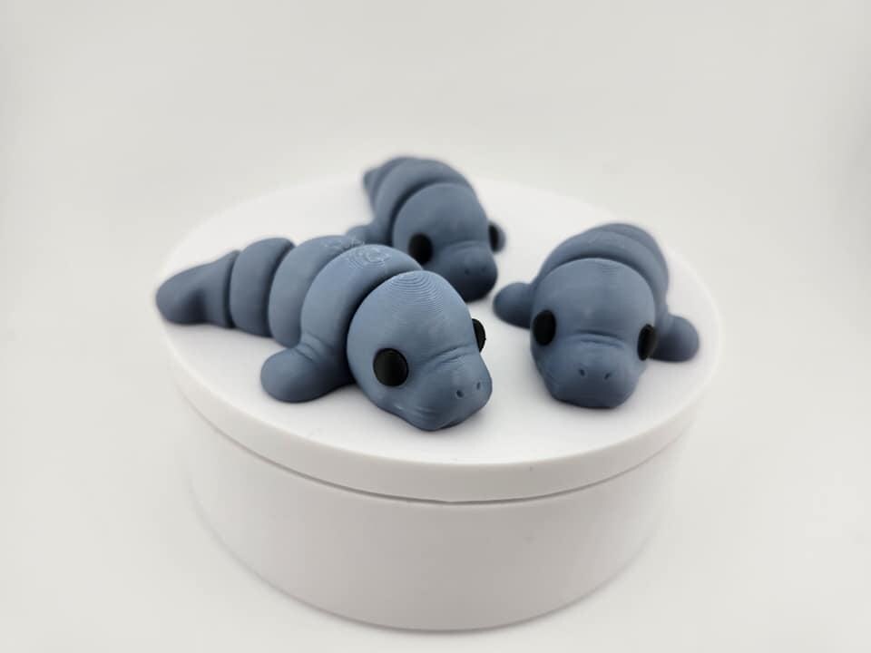 3D Printed Baby Manatee, Manatee Figurine, Sea Animal Decor, Marine Life Figurine, Manatee Ornament, Ocean Animal Figurine, Sea Creature