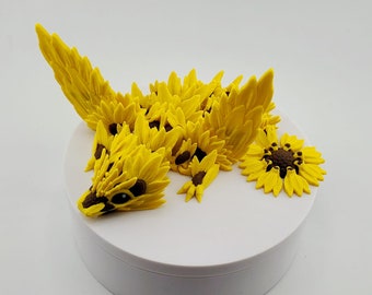 3D printed Baby Sunflower Dragon, Articulated Dragon, Dragon Replica, 3D Printed Art, Dragon Collectible,Desk Ornament, Mythical Creature
