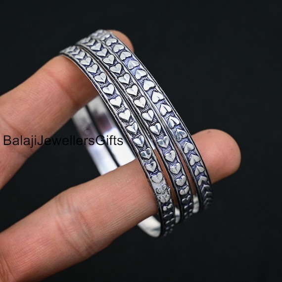 アクセサリー zuci Three-Stranded Bangle(Silver) Set of 3 Bangles, 925 Sterling Silver Bangle, Heart Silver Bangle