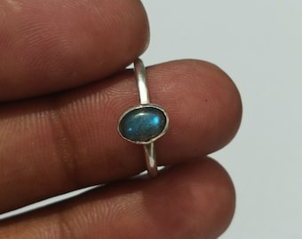 Bague labradorite, bague en argent sterling 925, bague labradorite de feu bleu, bijoux faits main, bague tendance, cadeau pour elle, bague minimaliste B995