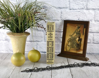 The Outline of History H.G. Wells Vintage Book Vol. II- 1961