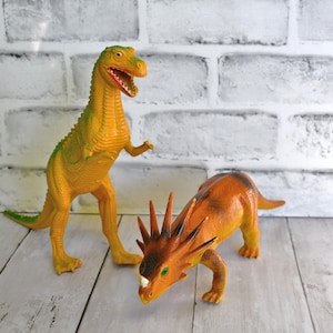 Set of 2 Vintage 1980&#39;s  Imperial Dinosaur Toy Figures - Styracosaurus & Tyrannosaurus Rex (T-Rex)