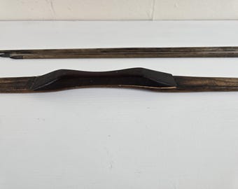 Vintage Archery Bow & Arrows