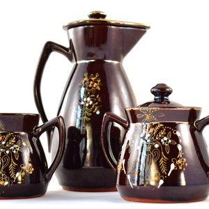 Three Piece Teapot Serving Set - Includes Teapot, Sugar Bowl & Creamer