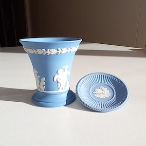 Vintage Wedgwood Blue Jasperware 3.5&quot; Vase & Trinket Dish