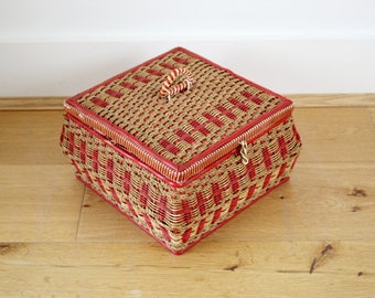 Vintage Wicker & Scoubidou Sewing Boxes With Vintage Accessories • Storage Sewing Box • Wicker Sewing Box • Crafting Storage