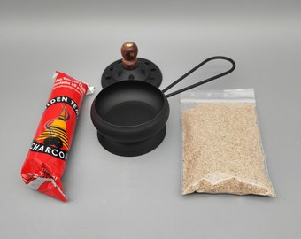 Smoking pan coal & sand