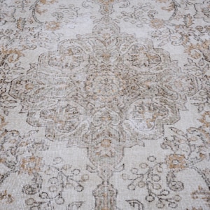 6x9 Vintage Rug, Beige Turkish Area Rug, Ivory Rug, Neutral Rug, Living Room Rug, Boho Rug, Antique Rug, Faded Rug, Worn Rug, Muted Rug