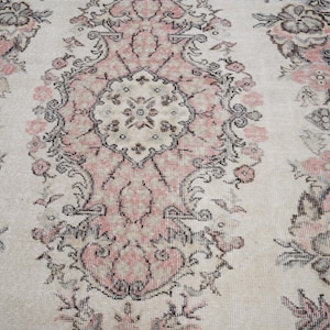 6x9 Vintage Rug, Beige Turkish Area Rug, Ivory Rug, Neutral Rug, Living Room Rug, Boho Rug, Antique Rug, Faded Rug, Worn Rug, Muted Rug