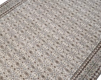 6x10 Vintage Rug, Beige Turkish Area Rug, Bedroom Rug, Wool Anatolian Oushak Carpet, Living Room Rug, Boho Rug, Antique Rug, Decorative Rug