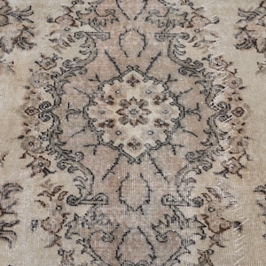 6x9 Vintage Rug, Beige Turkish Area Rug, Bedroom Rug, Neutral Rug, Living Room Rug, Boho Rug, Antique Rug, Faded Rug, Worn Rug, Muted Rug