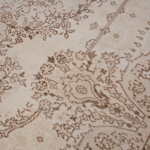 6x9 Vintage Rug, Beige Turkish Area Rug, Ivory Rug, Neutral Rug, Living Room Rug, Boho Rug, Antique Rug, Faded Rug, Worn Rug, Muted Rug
