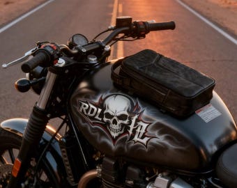 Duurzame leren motortanktas met magneten, schouderriem voor berijder, compacte reistas, gepersonaliseerd motorcadeau voor dagelijkse ritten