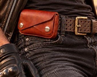Leather Car Key Fob Holder, Belt Pouch for Car Remote, Compact Key Case for Drivers