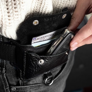 Customized Leather Belt Wallet with Key Ring: Waist Mini Pouch for Men - Compact Travel Wallet, Small Leather Purse, Christmas Gift