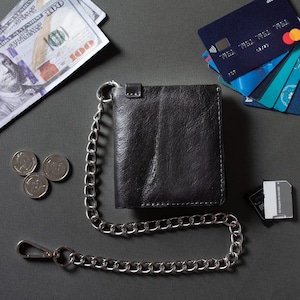 Anpassbare Lederbrieftasche mit Kette, Personalisierter Kartenhalter, Bifold Brieftasche, Sichere Brieftasche für Karten und Bargeld, Weihnachtsgeschenk