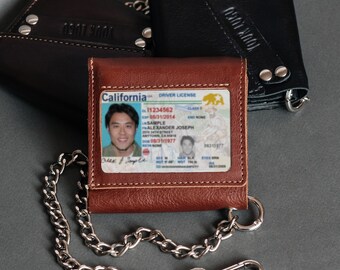 Engraved Leather Wallet With Chain | Minimalist Design, 2 SD Card