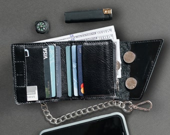 Engraved Leather Wallet With Chain | Minimalist Design, 2 SD Card
