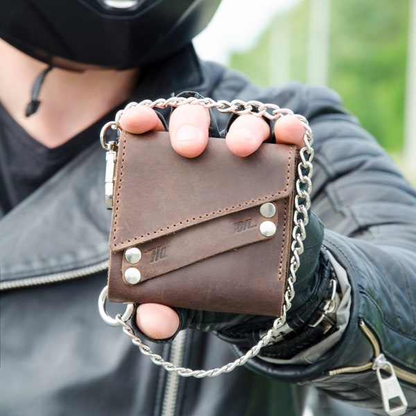 Personalized Biker Chain Wallet, Distressed Leather Motorcycle Wallet with Vintage Look and Minimalist Design, 3.9" x 3.9". Ideal for Riders