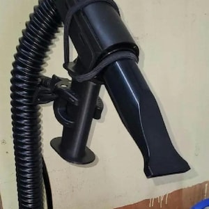 Dryer Hose Handle