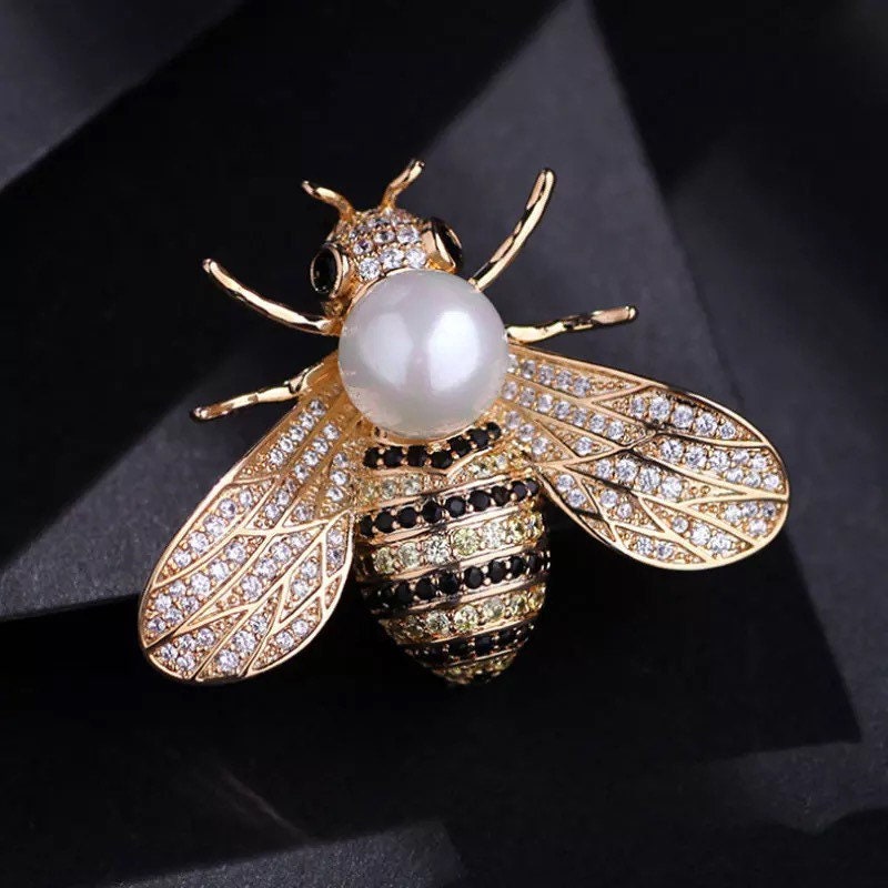 Crystal Pearl Bee Brooch, Art Deco Style Pearl Brooches Pins Women, Silver  Bee Pin, Dress Rhinestone Brooch, Corsage Clutch Bees Broaches 