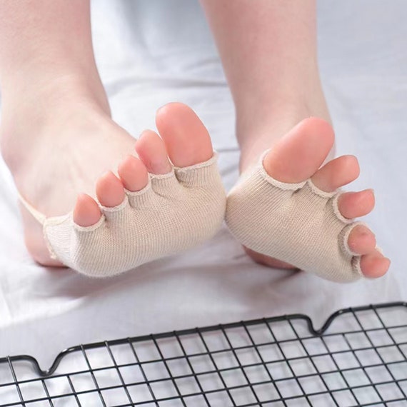 Flip flop shop big toe socks