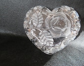 Vintage West German Bleikristall 24 lead crystal glass heart shaped trinket box with rose pattern, West German crystal, crystal trinket box