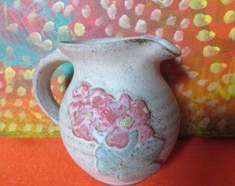 Pichet en grès de poterie de studio fait main Tregaron Welsh, crémier à motif floral