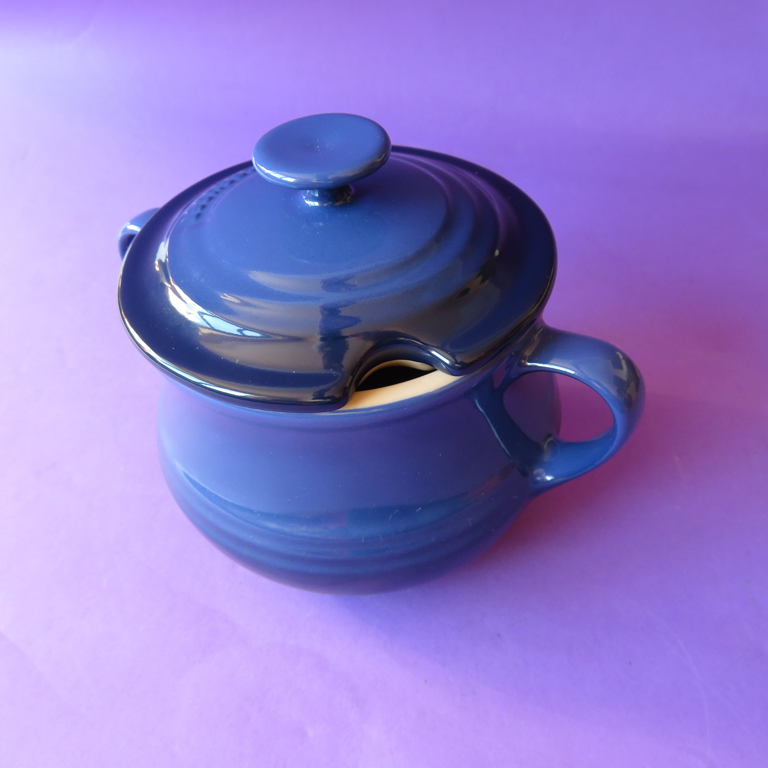 Le creuset soup bowl with lid hotsell
