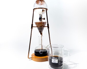 Drip-Kaffee-Turm | Von der Chemie inspiriertes Café