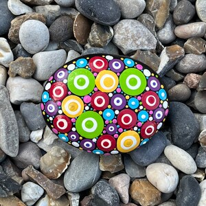 Handbemalter Mandala-Stein - Polka Dot Dot Art, Garden Rock