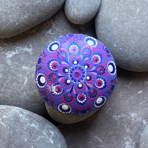 Medium Hand Painted Mandala Stone - Meditation Stone - Hand Made -  - Painted Stones - Decorative -  Home - Gifts - Dot Art - 100mm