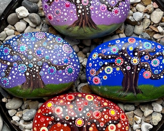 Personalisierter Großer Handgemalter Baum des Lebens Stein - Mandala - Einzigartige - Bemalte Steine - Dekorativ - Polka Dot - Zuhause - Geschenke - Dot Art