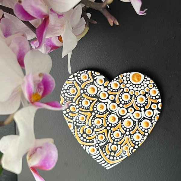 Hand Painted Mandala Heart Magnet - Refrigerator Magnet - Fridge Magnet - Kitchen Decor - Dot Art - Polka Dot - Mandala - Gift - Memo Board