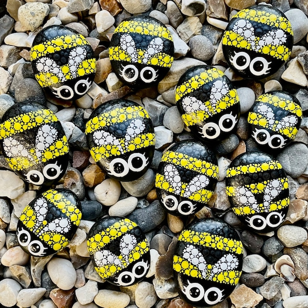 Hand Painted Dotty Bee Stone - Painted Stones - Ladybird - Pocket Pebble - Dot Art - Garden Rock - Polka Dot - Painted Pebble - Mandala