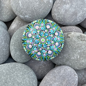 Medium Hand Painted Mandala Stone - Meditation Stone - Hand Made -  - Painted Stones - Decorative -  Home - Gifts - Dot Art - 100mm