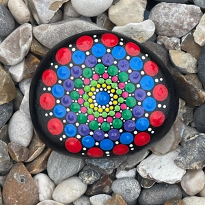 Handgemalter Mandala-Stein - bunter Dot Art Garden Rock