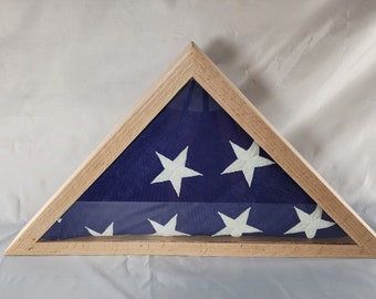 Memorial Flag Display | Military Veteran Flag Holder | Tribute Keepsake Case | Honoring Veterans | Handcrafted Oak